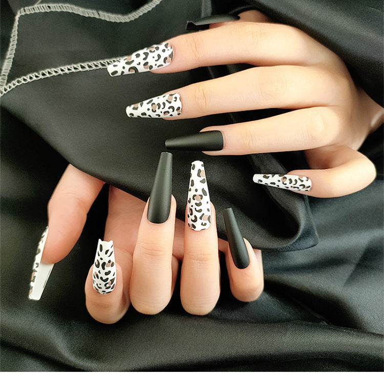 Long Ballet Nails With Flat And Pointed Water Droplets - iztia