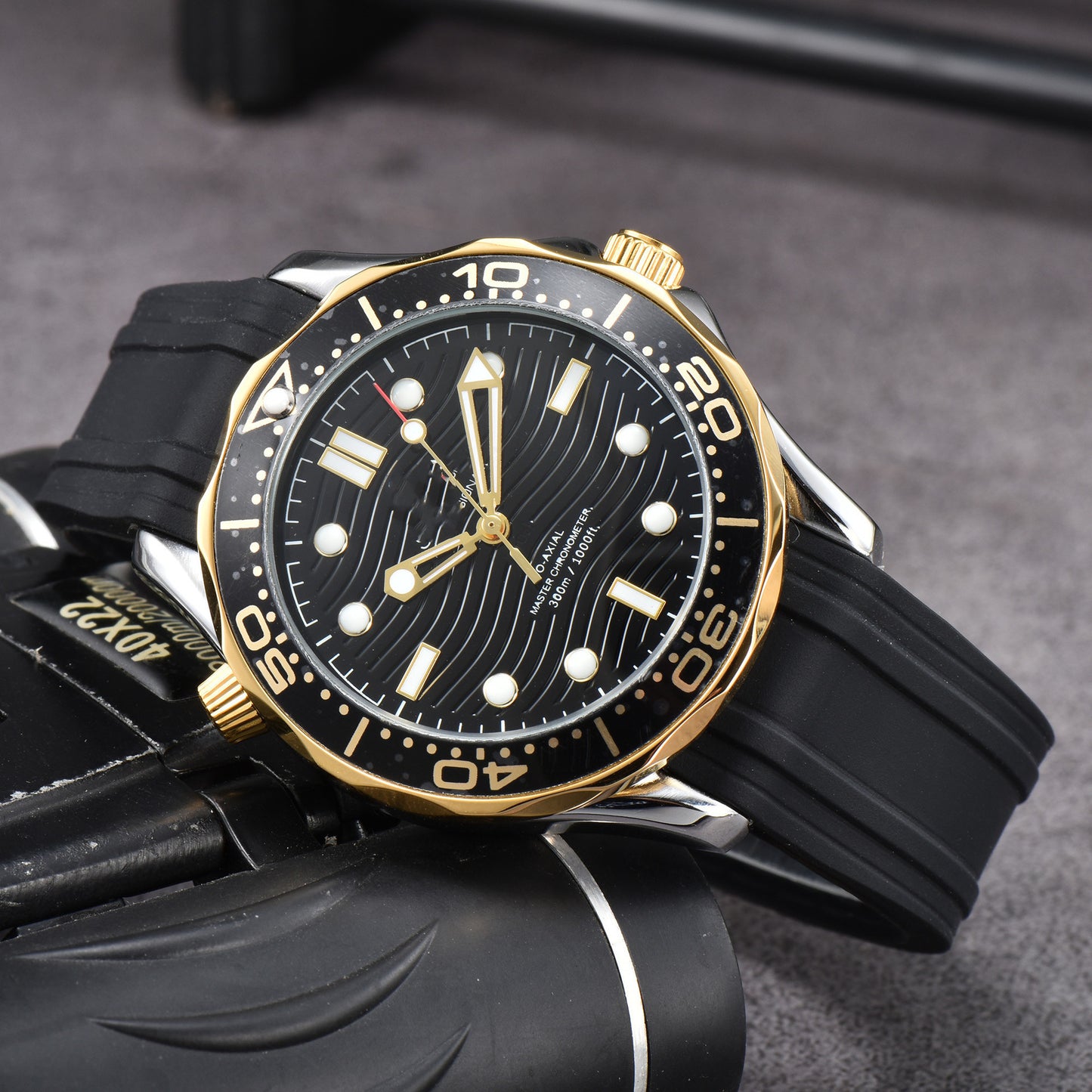 Men's 3-pin Mechanical Transparent Watch - iztia