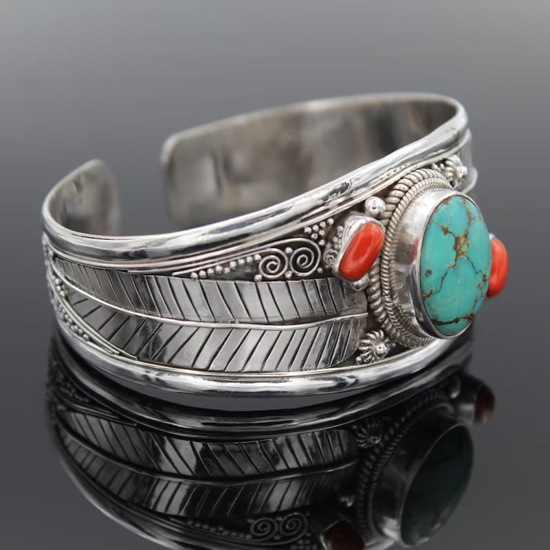 Fashion Jewelry Bohemian Style Turquoise Vintage Pattern Bracelet - iztia