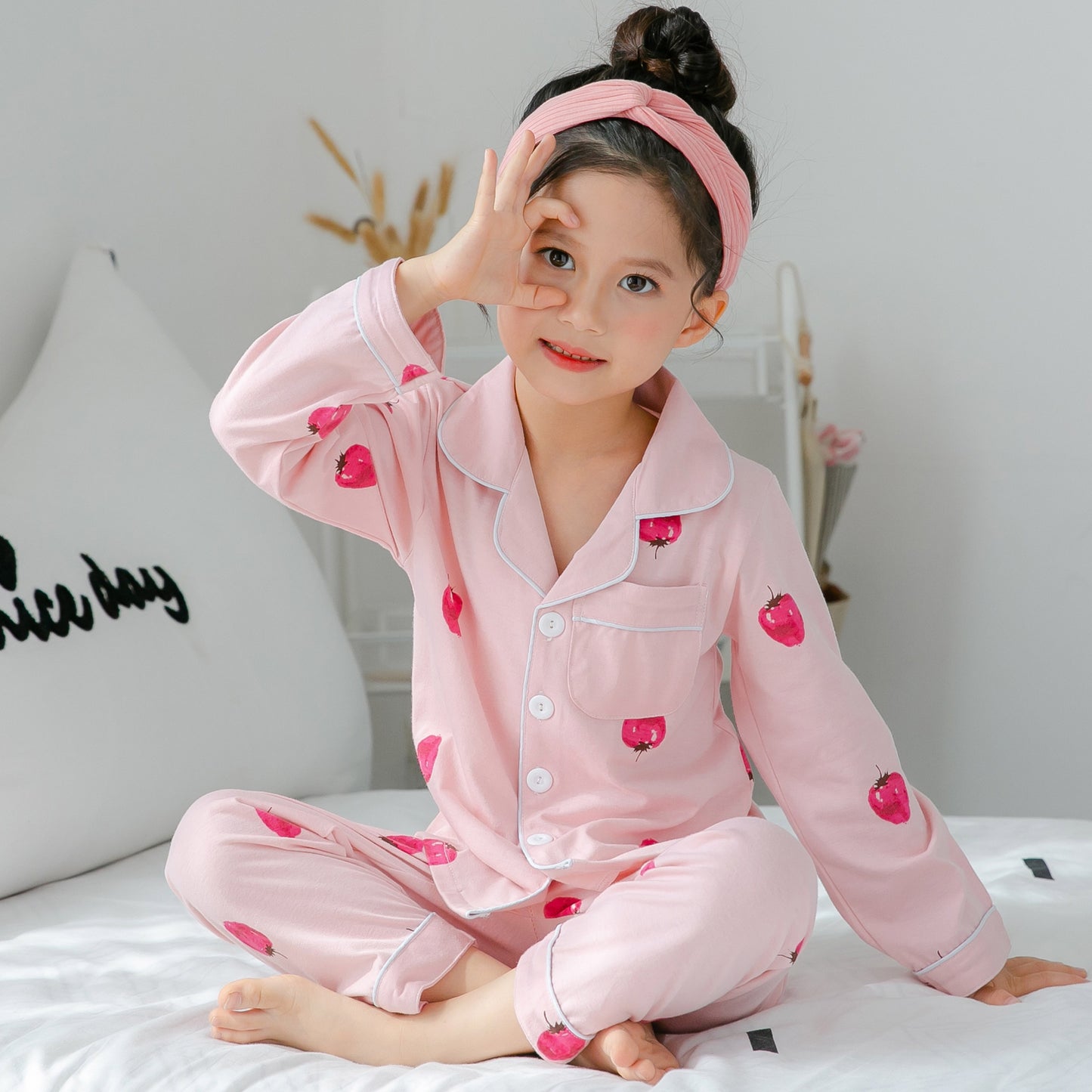 Cotton pajamas for children - iztia