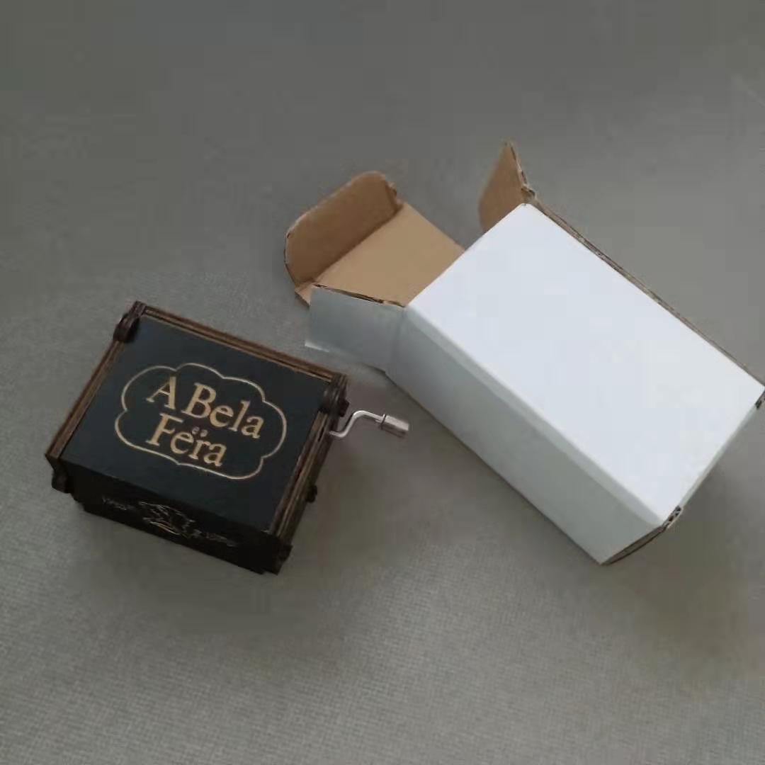 Antique Carved Wooden Hand Crank Spirited Away Music Box Christmas Gift Birthday Gift Party Decoration - iztia
