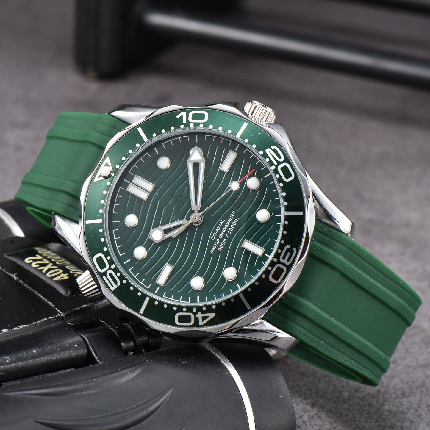 Men's 3-pin Mechanical Transparent Watch - iztia
