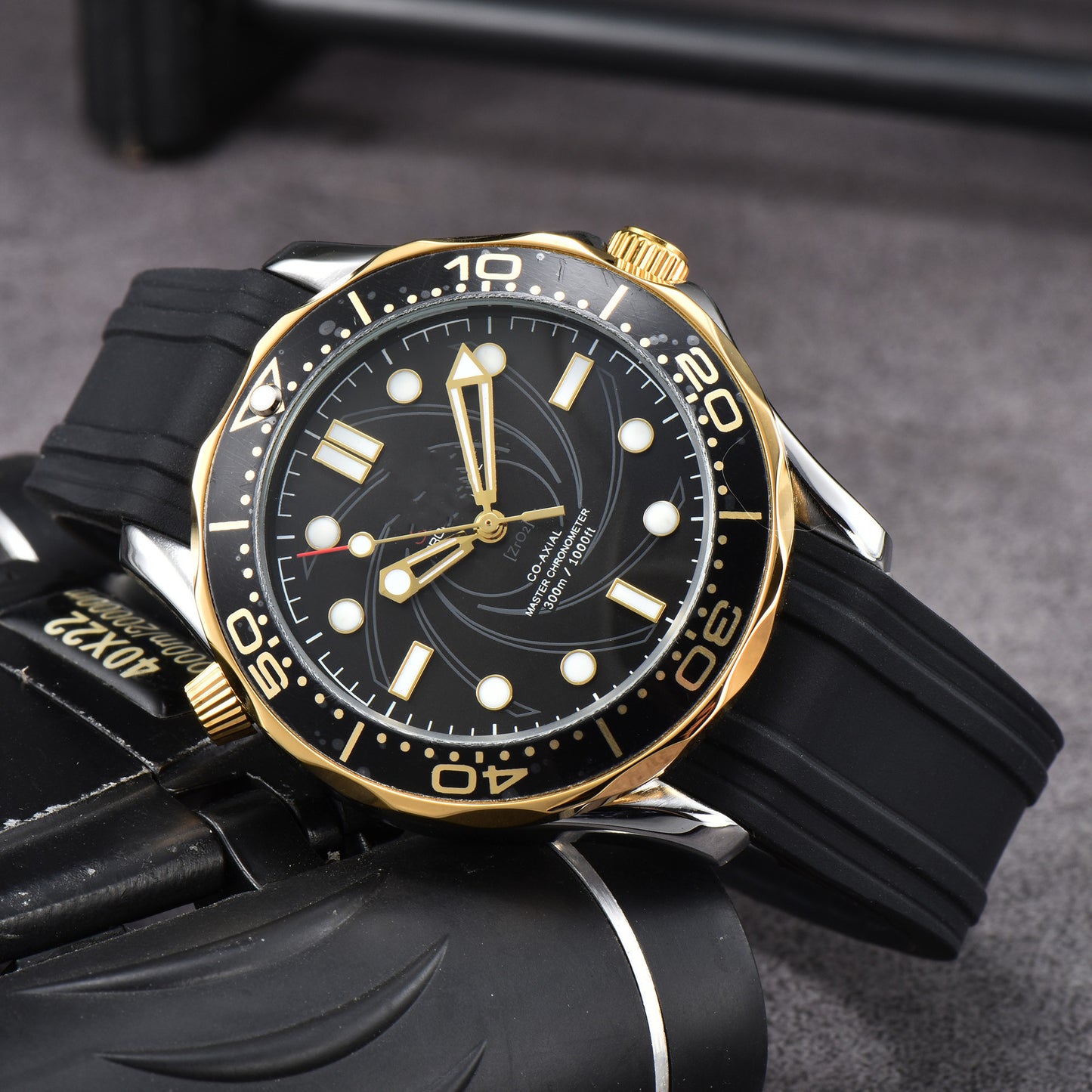 Men's 3-pin Mechanical Transparent Watch - iztia