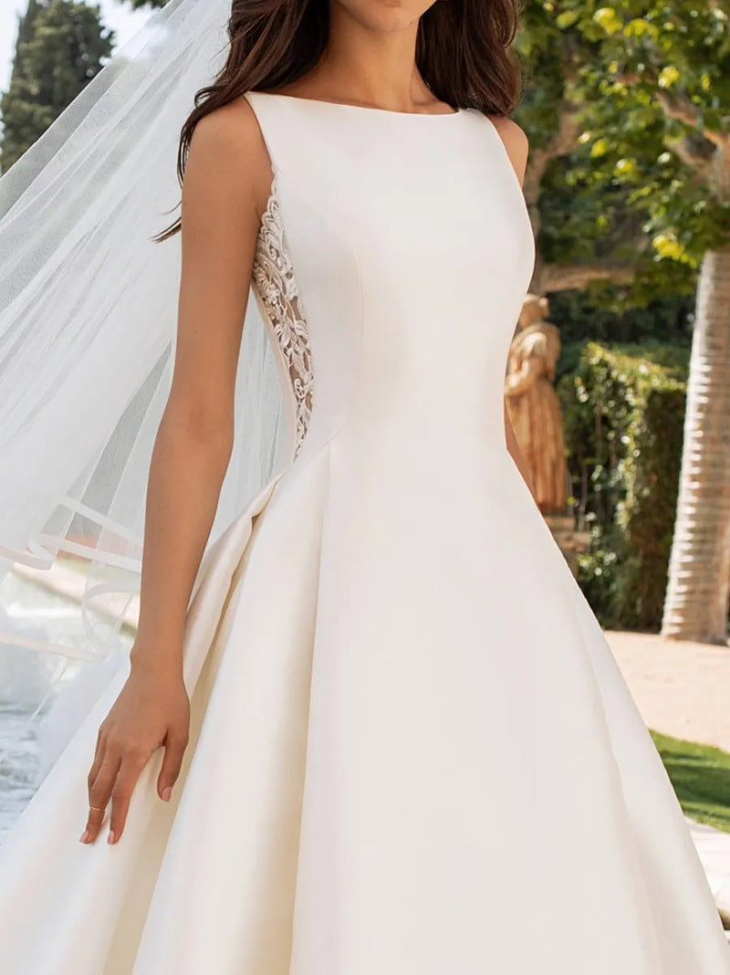 French Retro Lace Advanced Texture Satin Slim Bridal Simple Elegant Trailing Wedding Dress - iztia