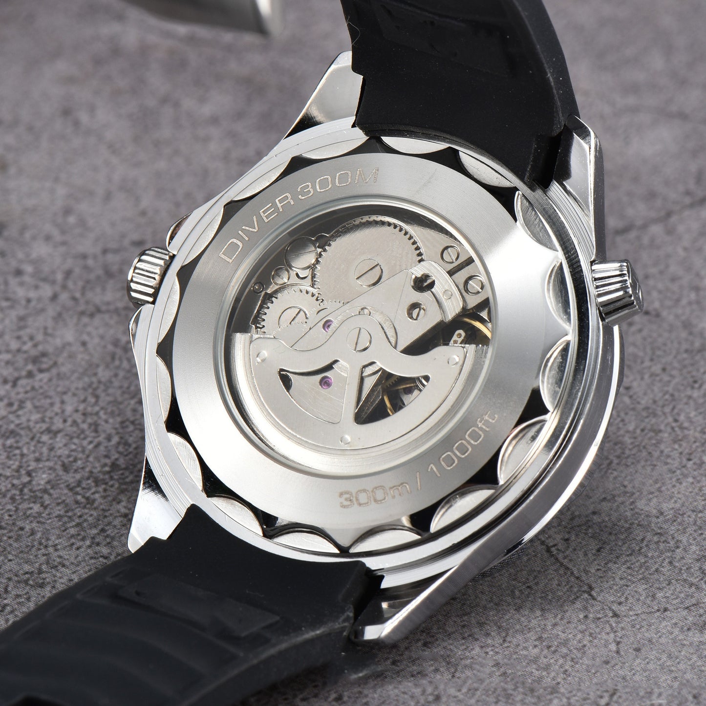 Men's 3-pin Mechanical Transparent Watch - iztia