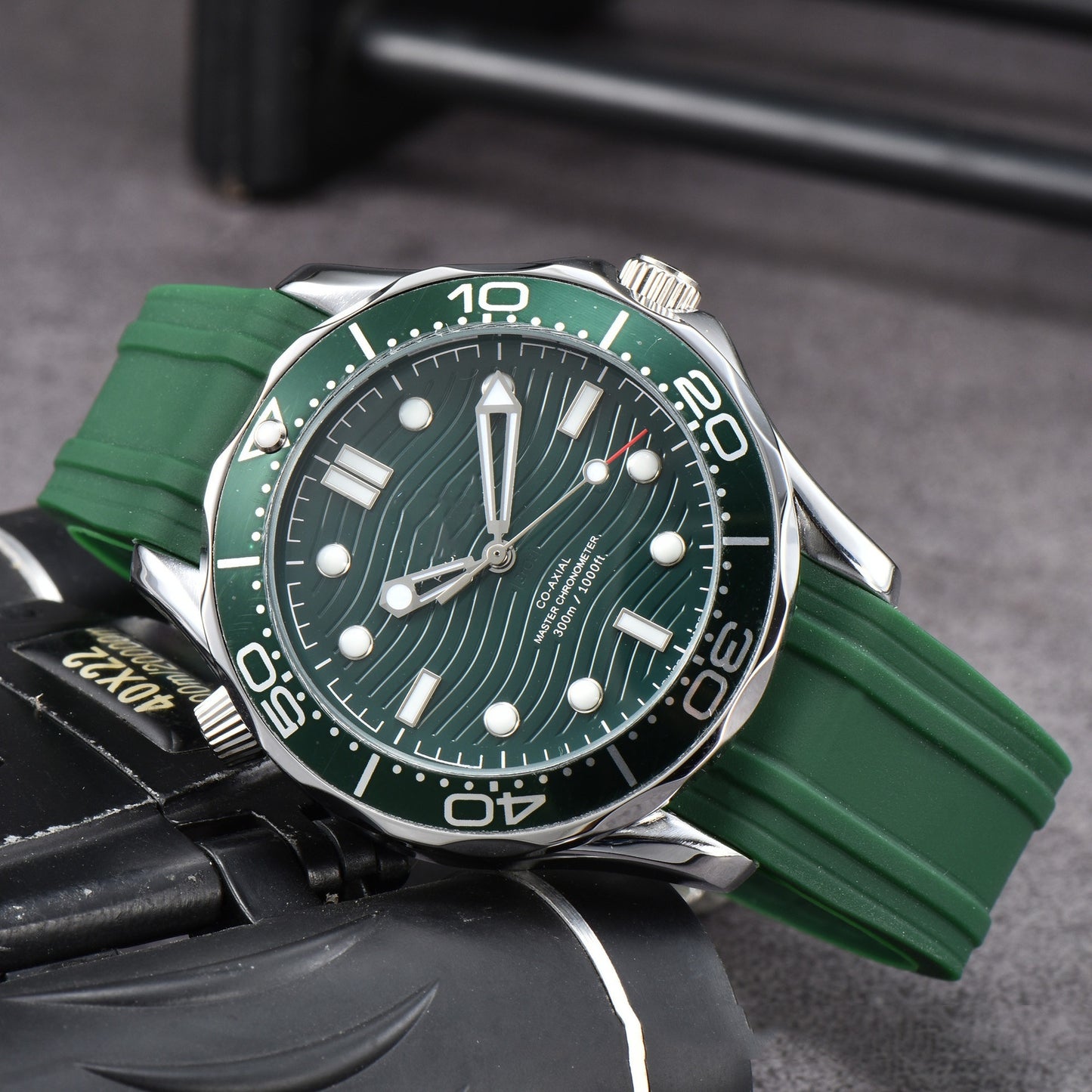 Men's 3-pin Mechanical Transparent Watch - iztia