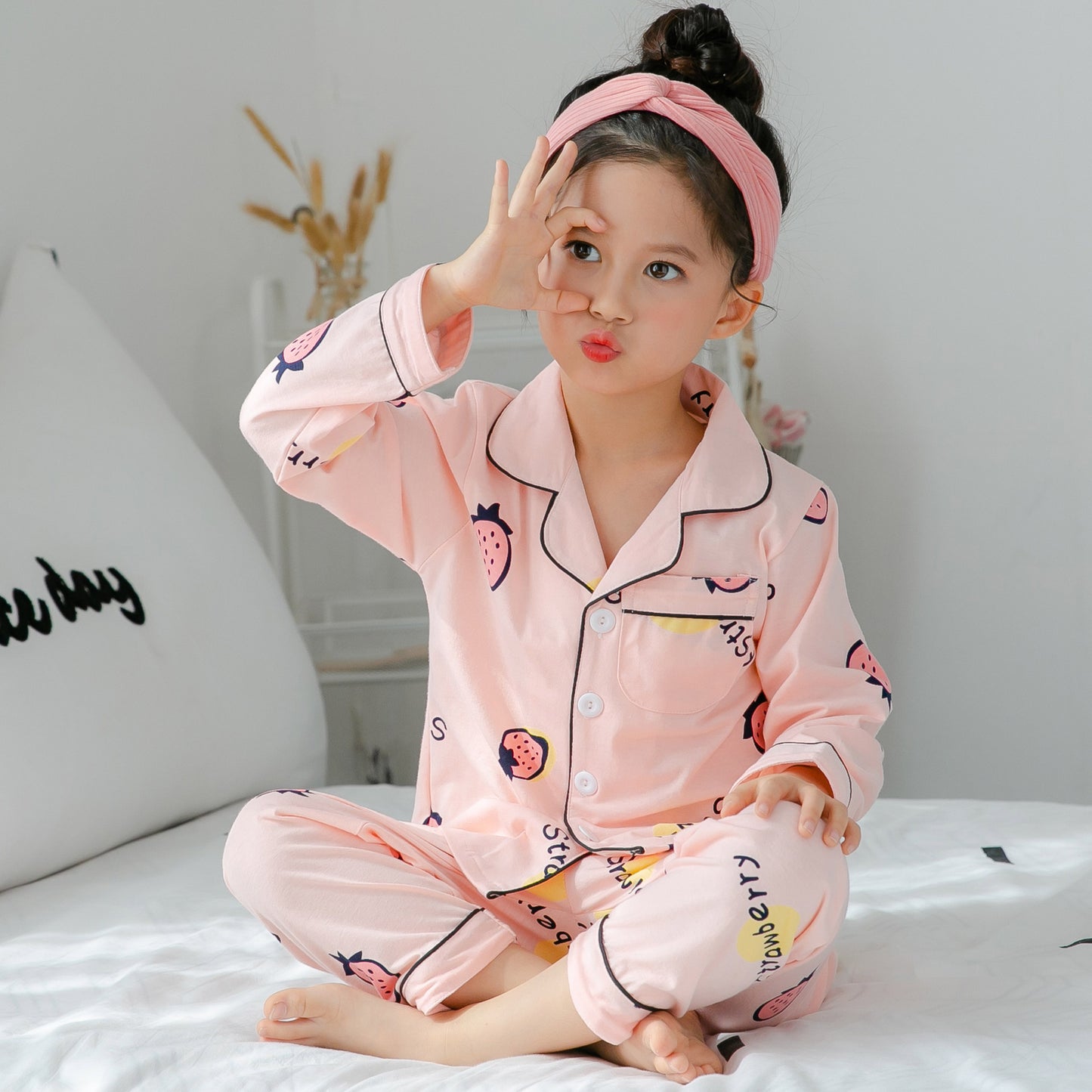 Cotton pajamas for children - iztia