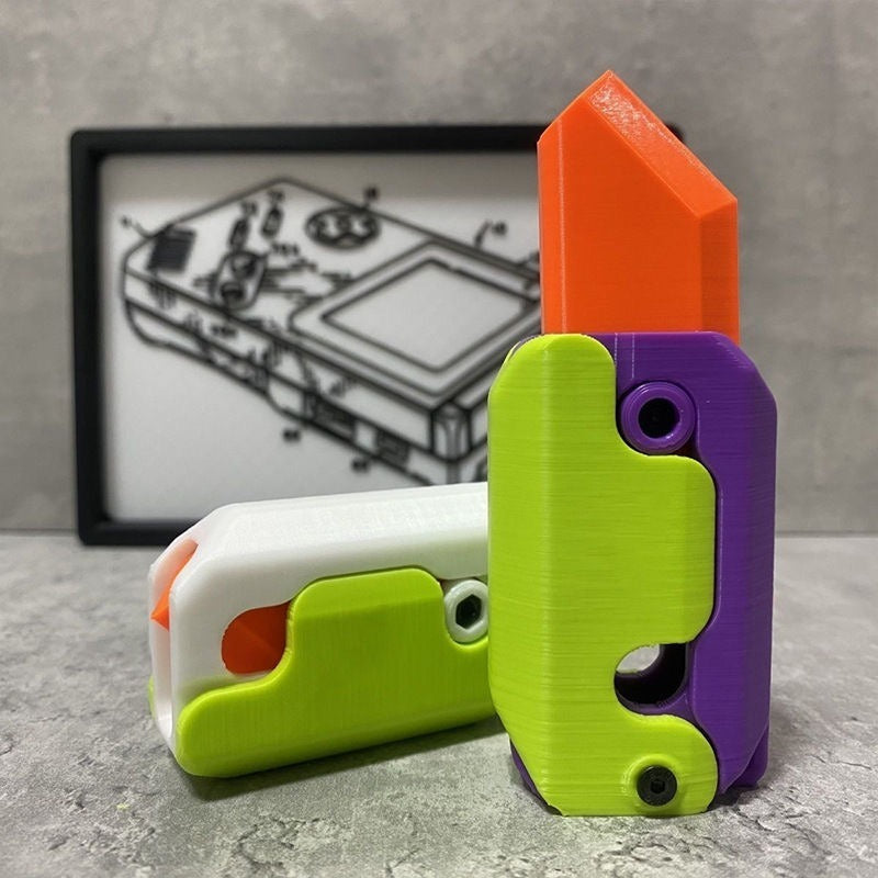 Copy of 3D Printing Gravity Cub Jumping Small Radish Knife Mini Model Student Prize Pendant Decompression Toy For Children Gift - iztia