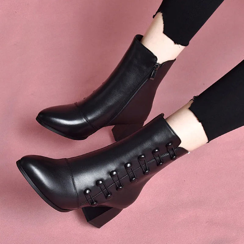 Decorative Button Zipper Non-slip Wear-resistant Fashion Boots Women's Shoes - iztia