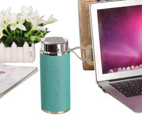 Private model water bottle bluetooth speaker - iztia