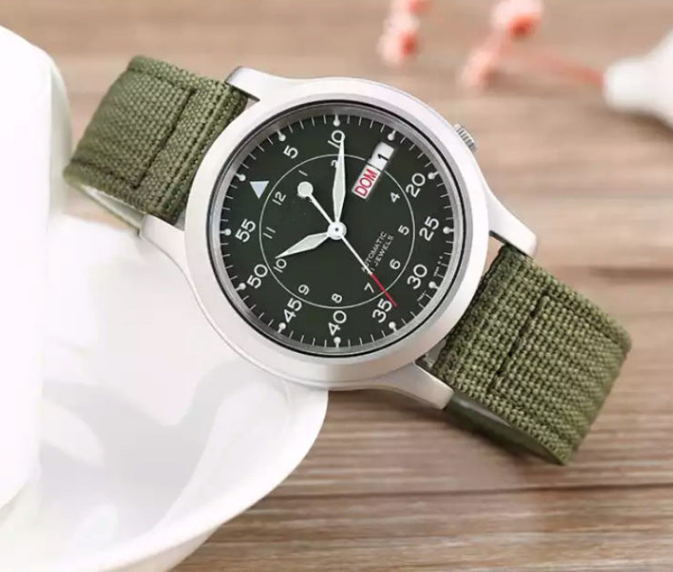 Men's Alloy Nylon Strap Three-pin Quartz Watch - iztia