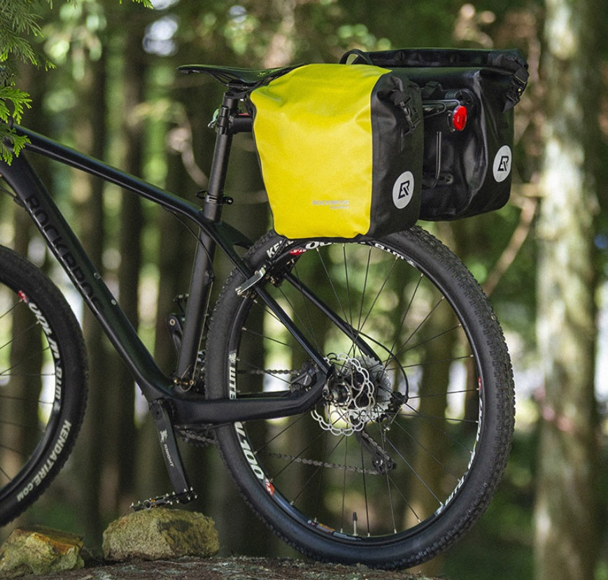 Bicycle waterproof bag - iztia