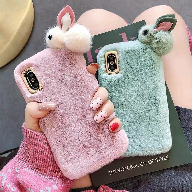 Furry phone case - iztia