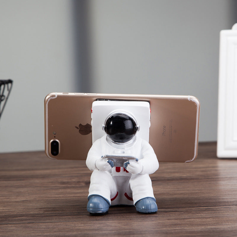 Simple Astronaut Mobile Phone Stand Student Desktop Holder Cute Spaceman Cell Phone Holder Creative Gift Small Desk Decoration - iztia