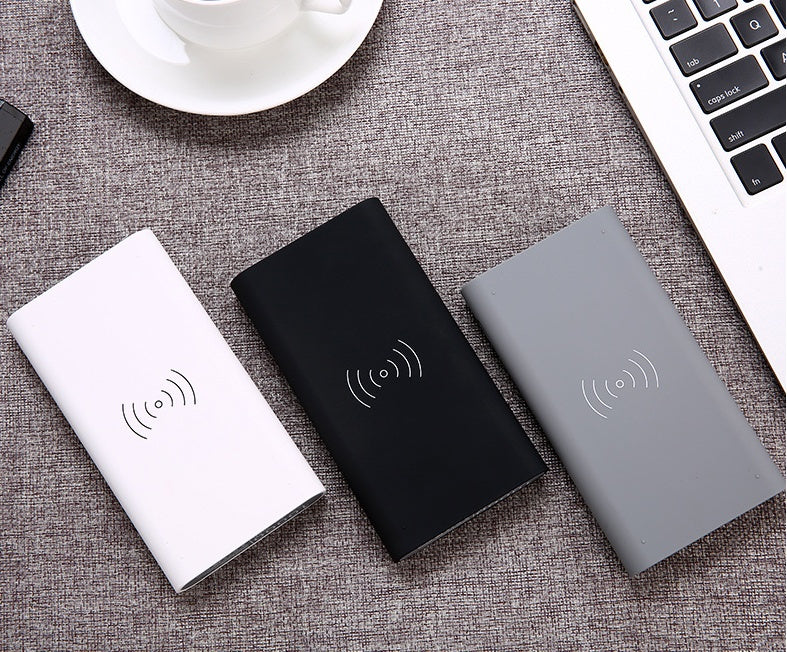 Three in one wireless charging treasure Universal mobile power large capacity charging treasure - iztia