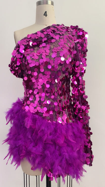 Purple Sequined Feather Skirt One-shoulder Sleeve Short Dress Luxury Party Stage Performance Dress - iztia