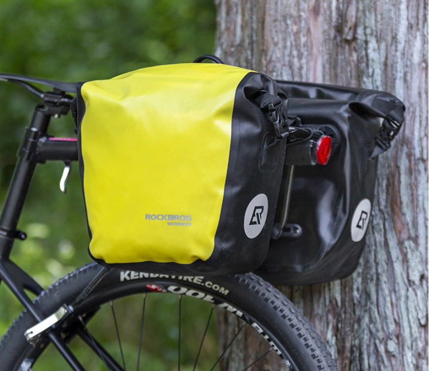 Bicycle waterproof bag - iztia