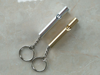 Outdoor survival whistle - iztia