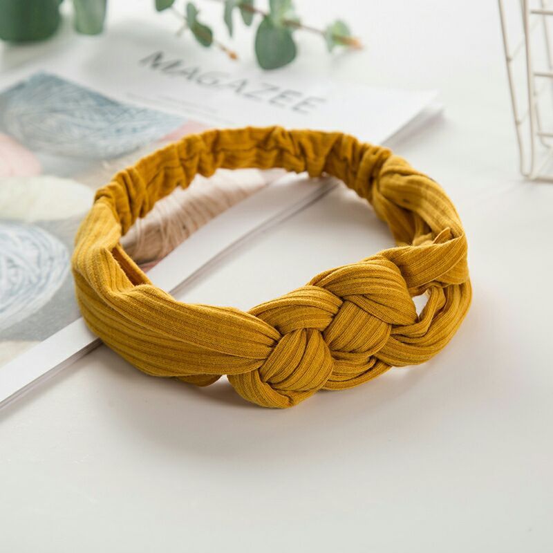 Knitted Chinese knot hair band - iztia