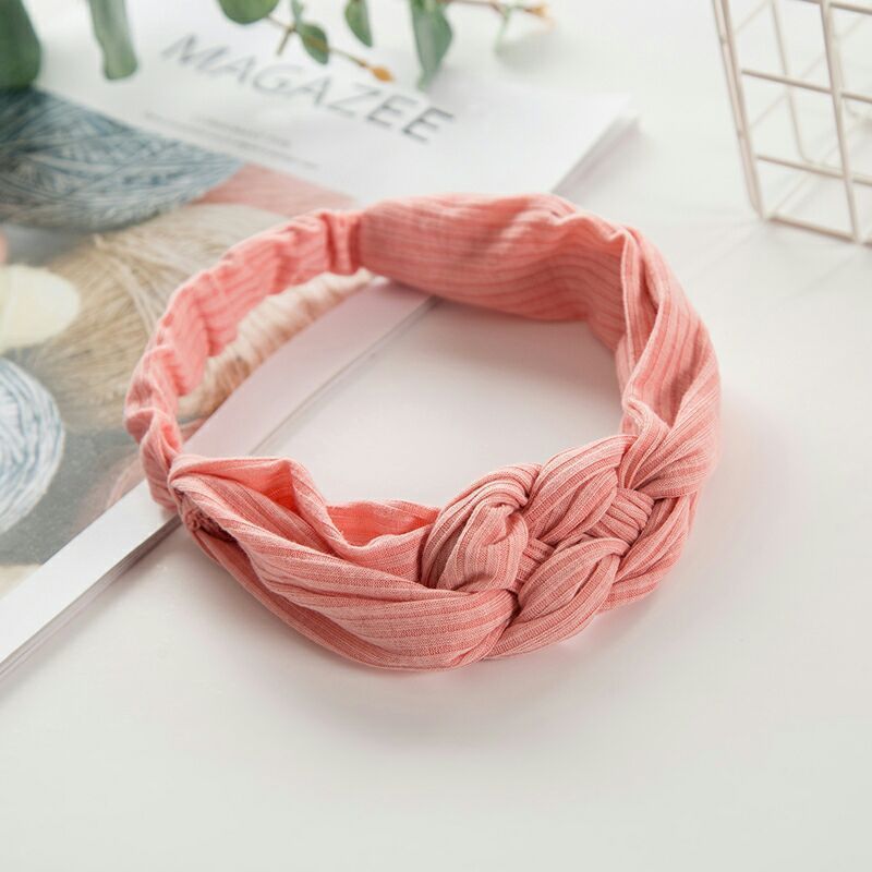 Knitted Chinese knot hair band - iztia