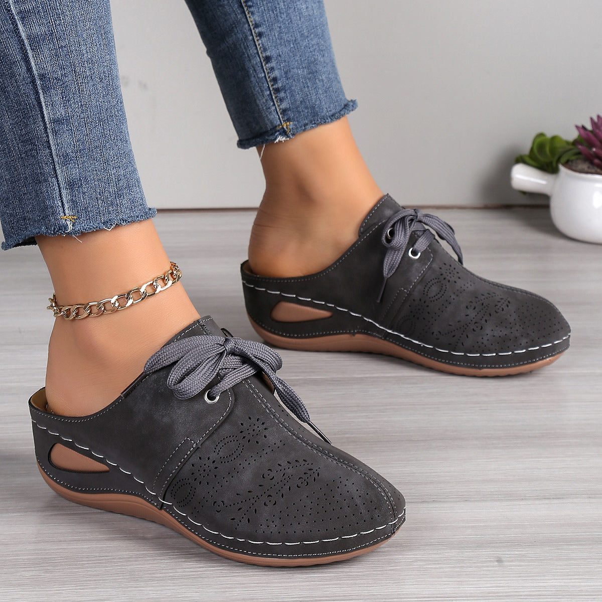 Summer Baotou Lace-up Slippers Outdoor Hollow Out Wedges Slippers For Women Sports Shoes - iztia