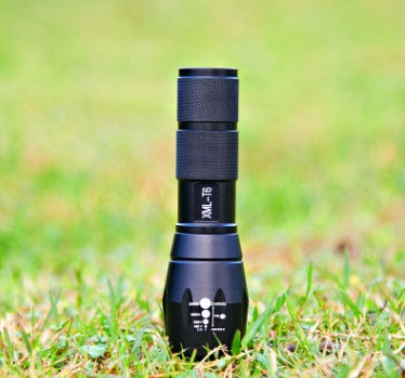 Outdoor Flashlight - iztia