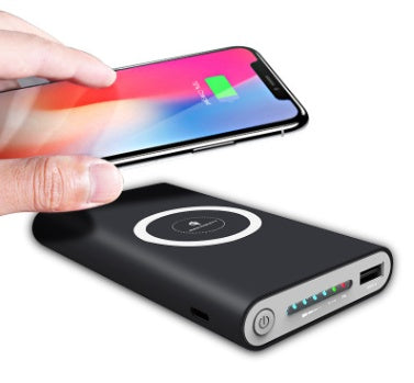 Three in one wireless charging treasure Universal mobile power large capacity charging treasure - iztia