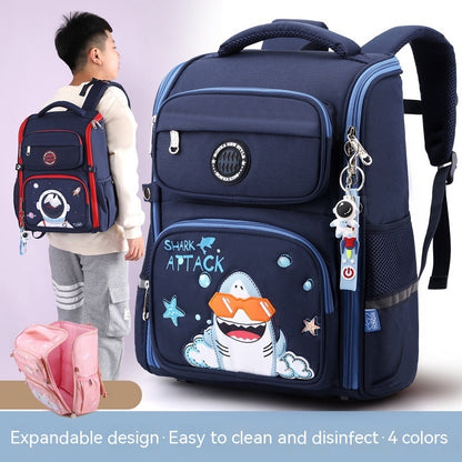 Lightweight Western Style Three-dimensional Schoolbag For Primary School Students - iztia