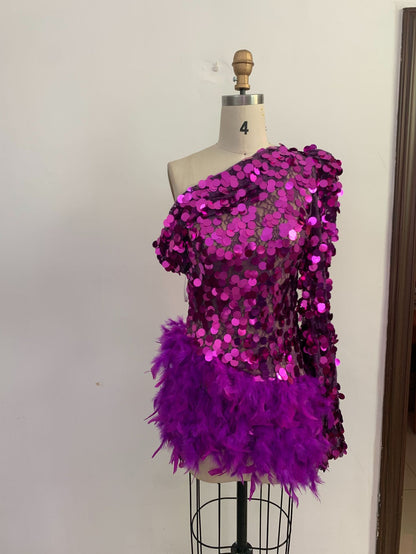 Purple Sequined Feather Skirt One-shoulder Sleeve Short Dress Luxury Party Stage Performance Dress - iztia