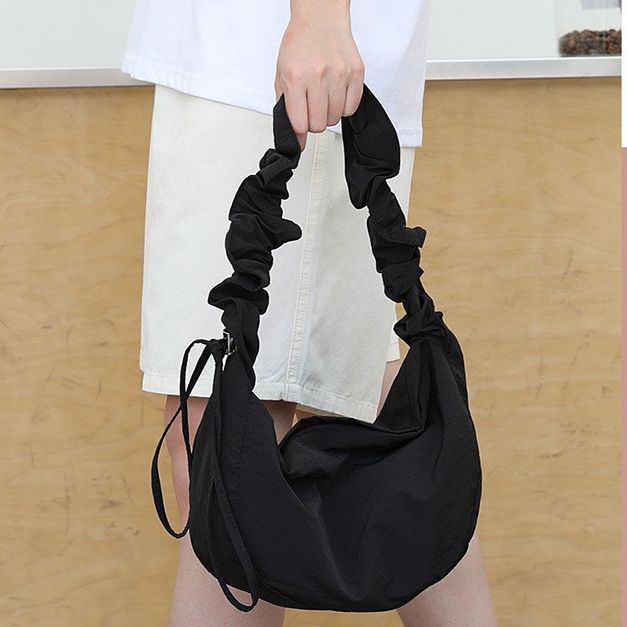 Pleated Nylon Dumpling Bag Leisure Artistic - iztia