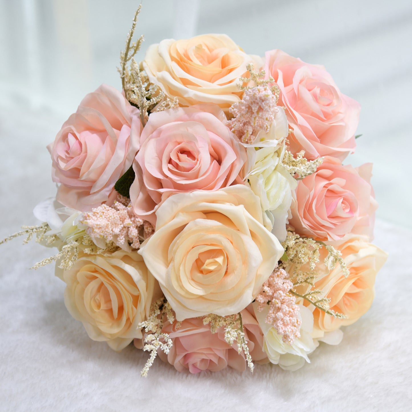 Simulation Outdoor Series Hand Bouquet Photography Props Bride Wedding Supplies - iztia